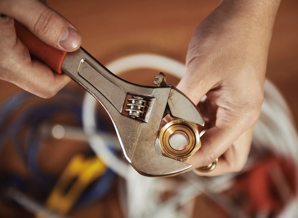 Repair and replacement of magnetic drill gear and bearing in clinic abzar