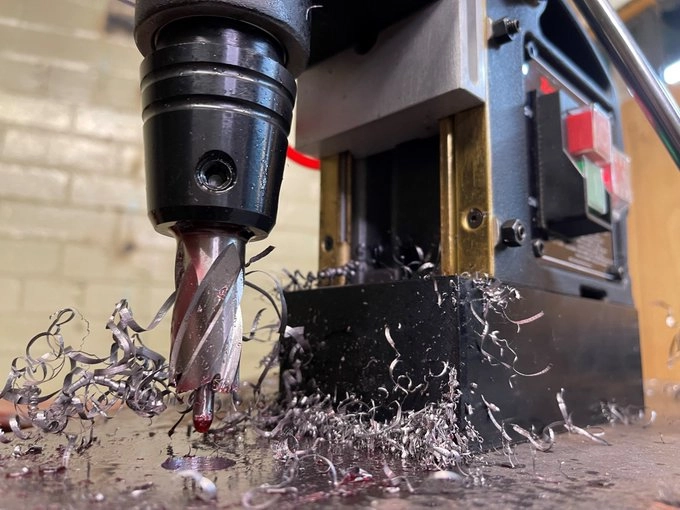 Buying a high-power magnetic drill: the right choice for professional work